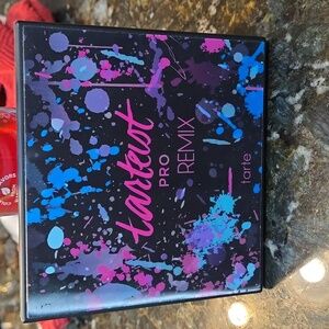 Tarte tarteist Pro Remix Amazionian Clay Eyeshadow Palette - 20 colors